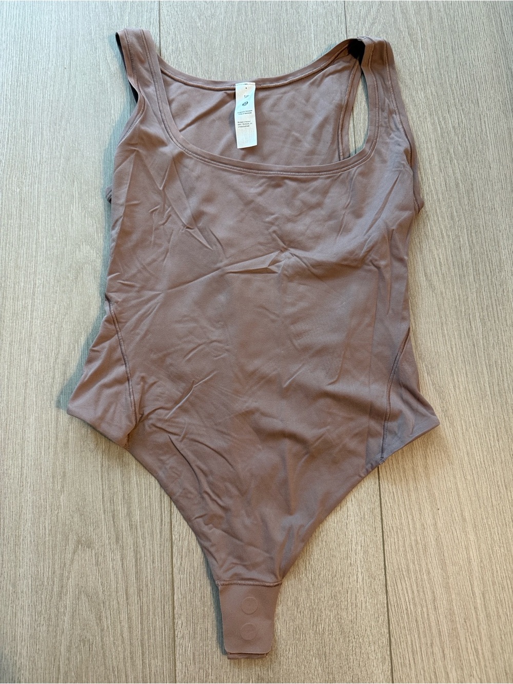 lululemon athletica Sleeveless bodysuit in Mauve